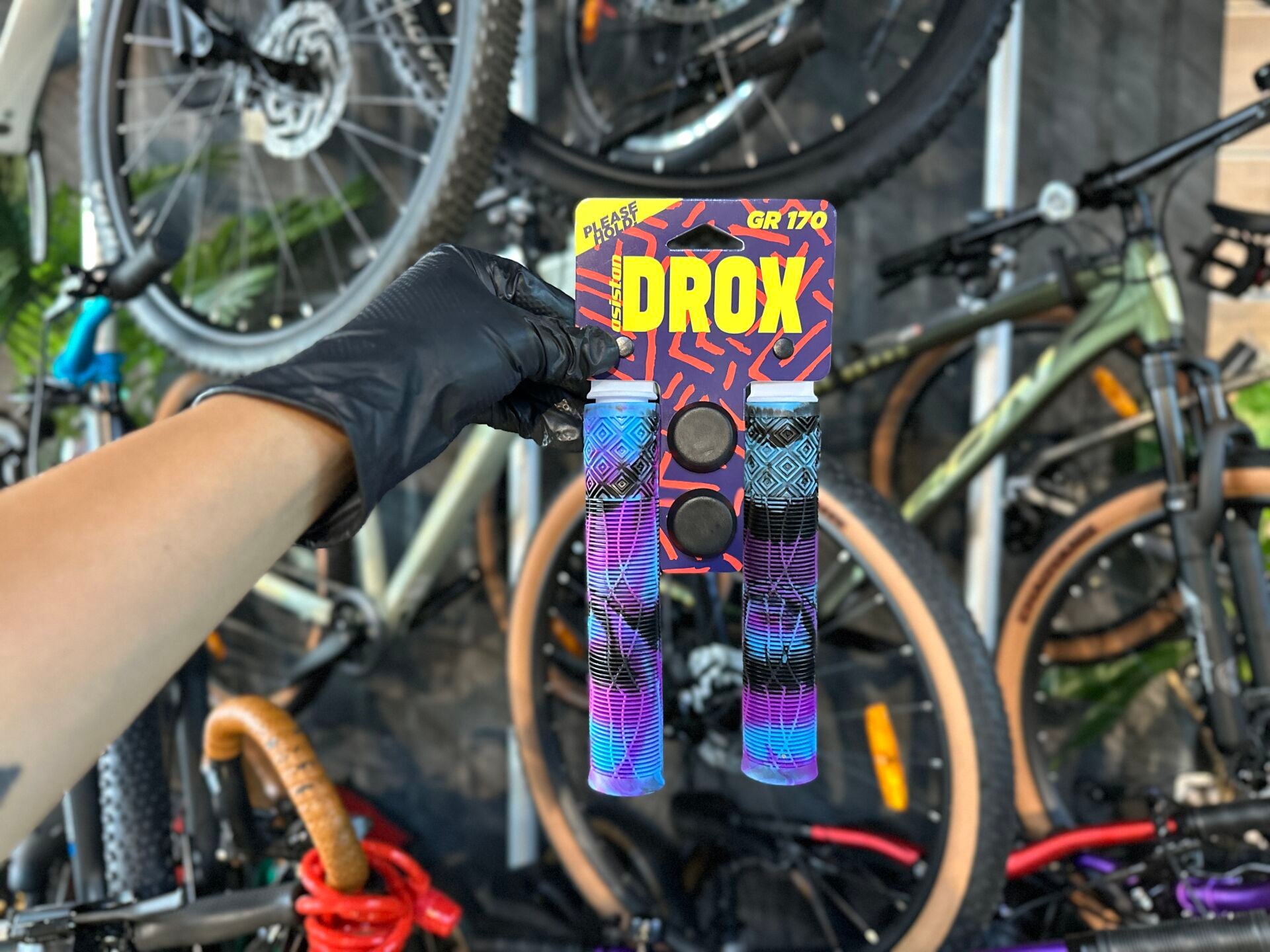 Asistan Drox GR170 Elcik Siyah Mavi Pembe