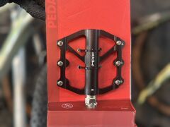 İmpact Çivili Rulmanlı Platform Pedal