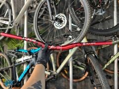 LUNJE Alüminyum MTB Gidon 720 mm Kırmızı