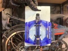 GOLDEN ŞEFFAF MAVİ PLATFORM PEDAL - BİSİKLET PEDALI