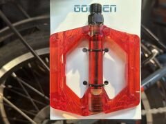 ŞEFFAF KIRMIZI PLATFORM PEDAL - BİSİKLET PEDALI