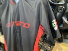 Carraro Force Forma Siyah-Kırmızı Bisiklet Forması
