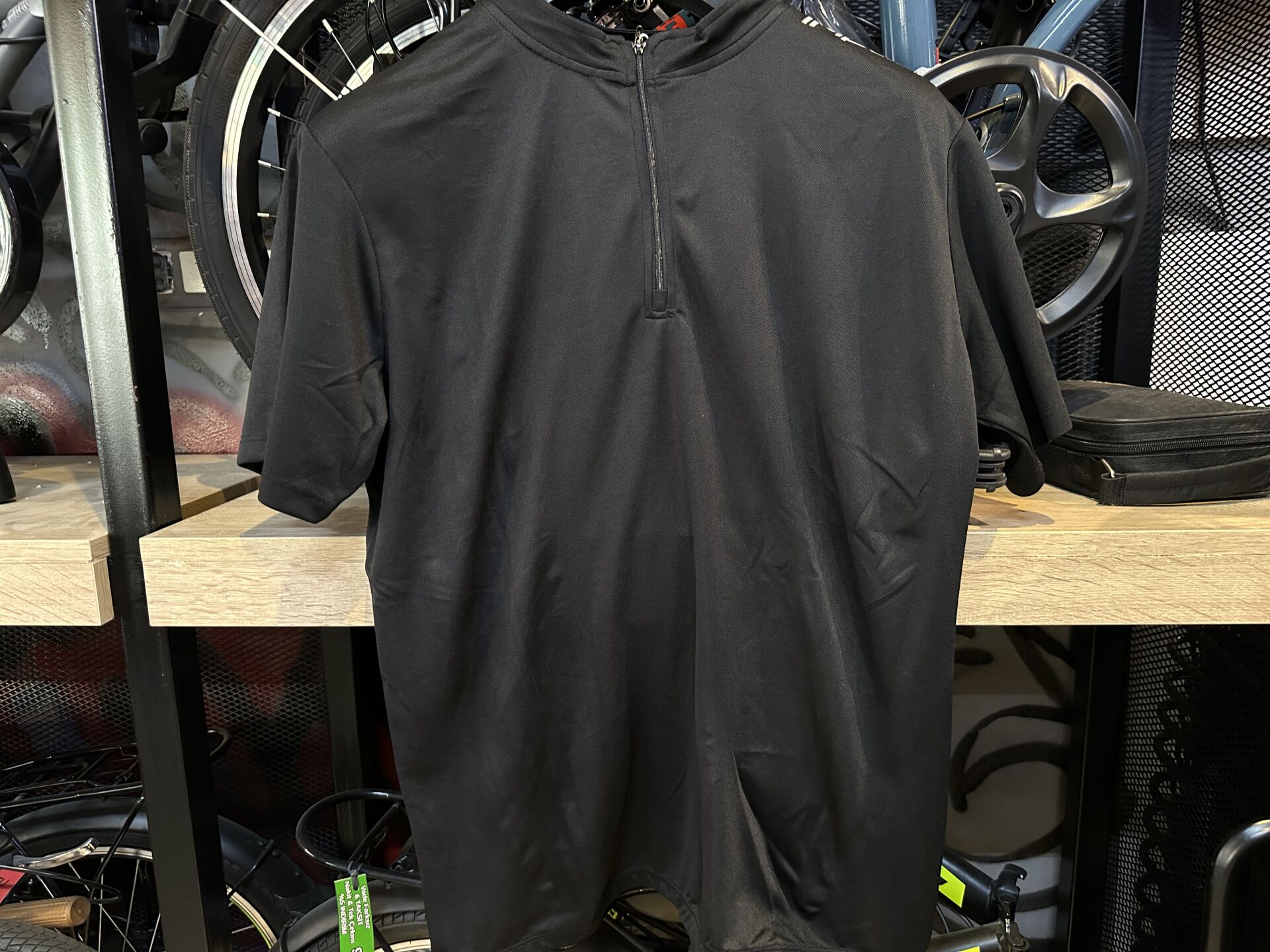 Impact Bisiklet Forma Tişört Reflektörlü | Nefes Alır, Kaymaz Bantlı, Arka Cepli Siyah