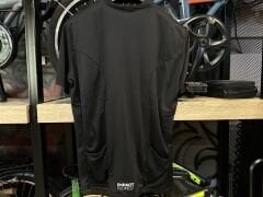 Impact Bisiklet Forma Tişört Reflektörlü | Nefes Alır, Kaymaz Bantlı, Arka Cepli Siyah